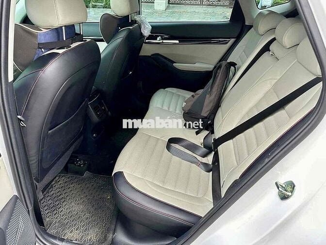 Kia Seltos Premium 1.6 AT - 2021