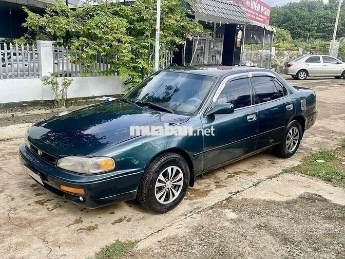 Toyota Camry 1992 LE 2.2 MT - 1000 km