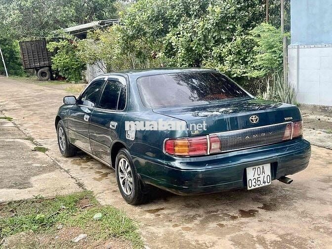 Toyota Camry 1992 LE 2.2 MT - 1000 km