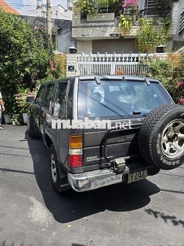 Nissan SUV nhập khẩu nguyên chiếc