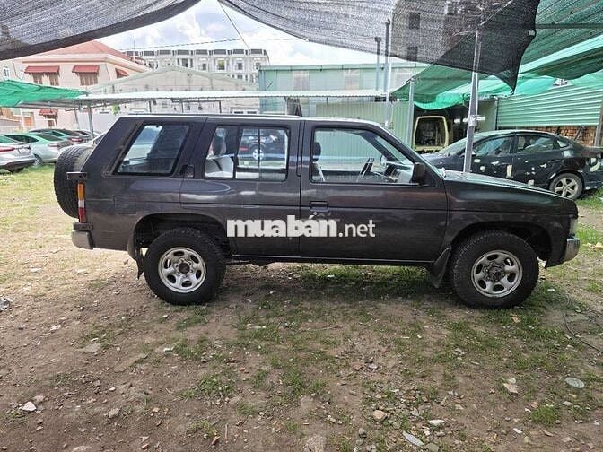 Nissan SUV nhập khẩu nguyên chiếc