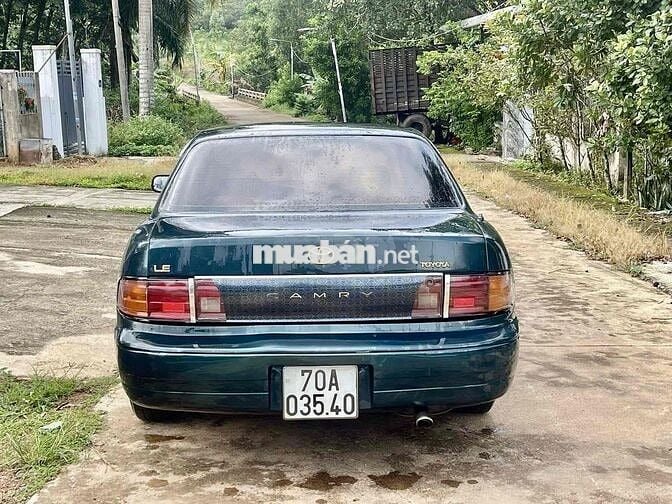 Toyota Camry 1992 LE 2.2 MT - 1000 km