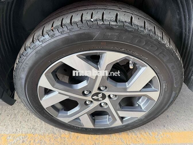Mitsubishi Xpander Cross 2022 - 87000 km một chủ