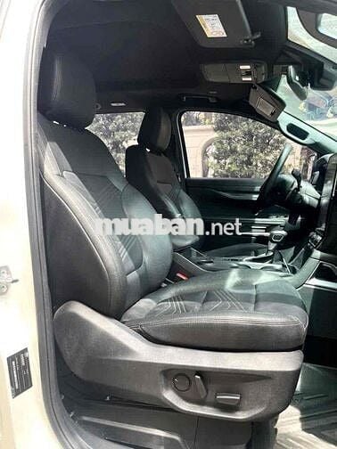 Ford Everest 2022 Titanium 2.0L AT 4x2 - 31000 km