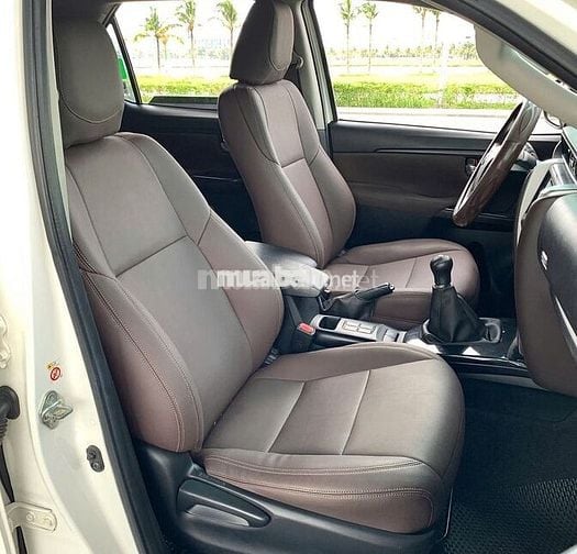 Toyota Fortuner 2019 2.4G 4x2 MT - 83000 km