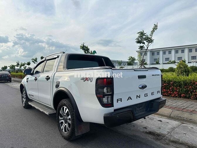 Ford Ranger 2015 Wildtrak 3.2 4x4 AT - 150000 km