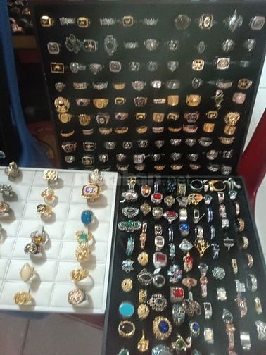 Trang sức và phụ kiện shop vòng đá.lắc dây đeo