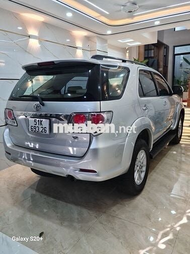 TOYOTA FORTUNER 2103 V TỰ ĐỘNG, 2 CẦU,KHÔNG LỖI