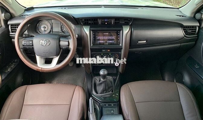 Toyota Fortuner 2019 2.4G 4x2 MT - 83000 km