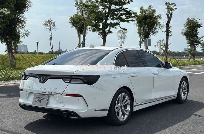 VinFast Lux A2.0 2020 Plus 2.0 AT - 30000 km