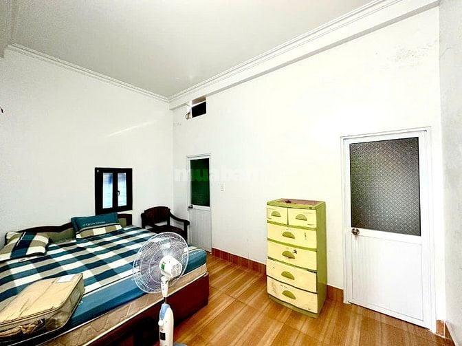 Cho thuê nhà mặt phố Thiên Lôi gần ngã 4 Phúc Tăng phía chợ Đôn