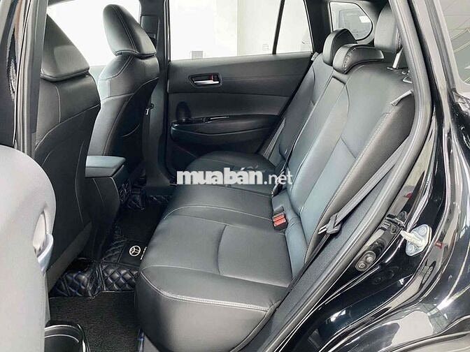 Toyota Cross 2021 V - 38000 km