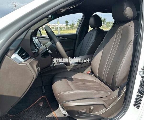 VinFast Lux A2.0 2020 Plus 2.0 AT - 30000 km