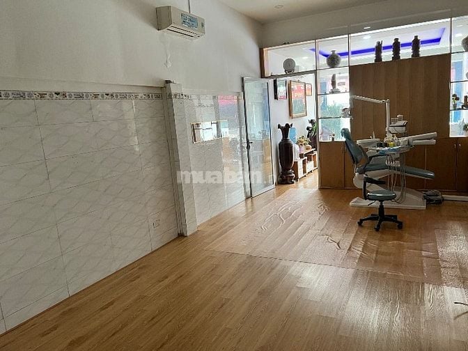 Bán nhà mặt tiền đường đình phong phú