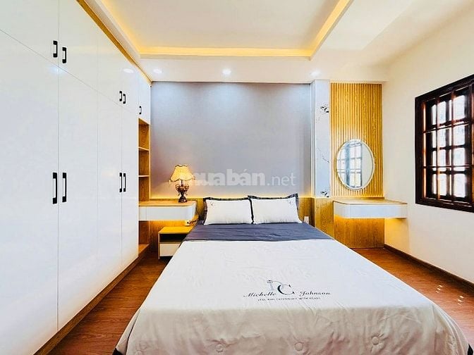 Bán nhà đẹp mặt tiền bờ kênh Tham Lương Thống Nhất p15 Gò Vấp