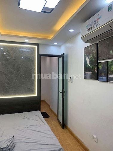Bán nhà cực đẹp Minh Khai: 20m2, 3 tầng, full nội thất, sỗ riêng