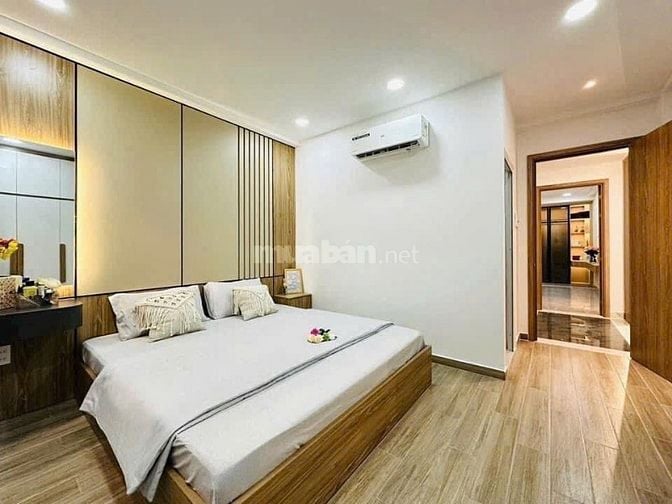 Nhà riêng 4PN, 5WC tại Phan Đăng Lưu, 2,76 tỷ, 49,2m2, giá siêu hời