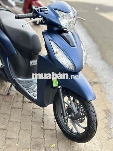 cần bán lại con xe chính chủ mới chạy 2 nghìn km