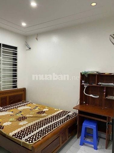 Giảm giá tới 200tr nhà đường Yên Thế, quận Tân Bình, giá 1tỷ680