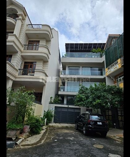 Bán biệt thự đường số 4 Him Lam Tân Hưng Q7 siêu đẹp giá chỉ 46,5 tỷ.