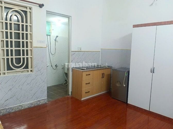 SANG 13 PHÒNG + 1 M Bằng. Quận 10