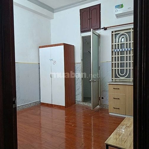 SANG 13 PHÒNG + 1 M Bằng. Quận 10