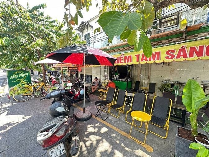 Sang quán cafe mặt tiền Song Hành – Tân Xuân, Hóc Môn