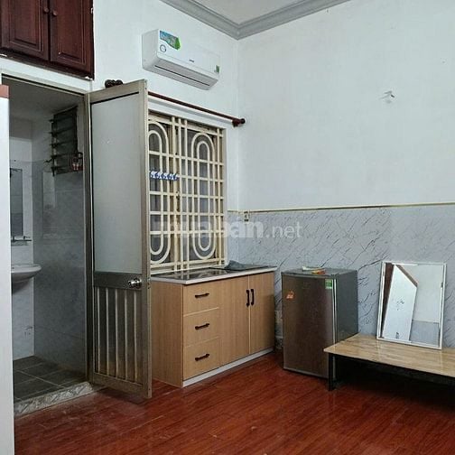 SANG 13 PHÒNG + 1 M Bằng. Quận 10