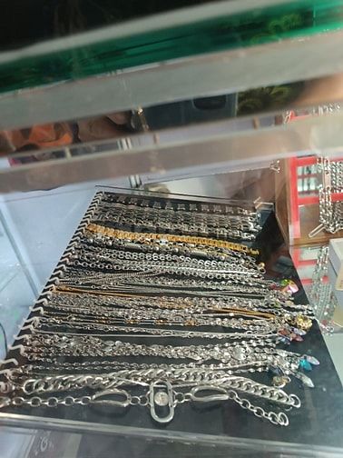 Trang sức và phụ kiện shop vòng đá.lắc dây đeo