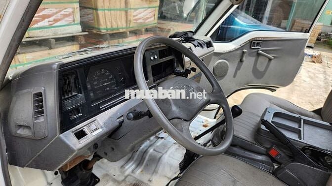 Nissan Urvan không niên hạn giá rẻ có đổi xe