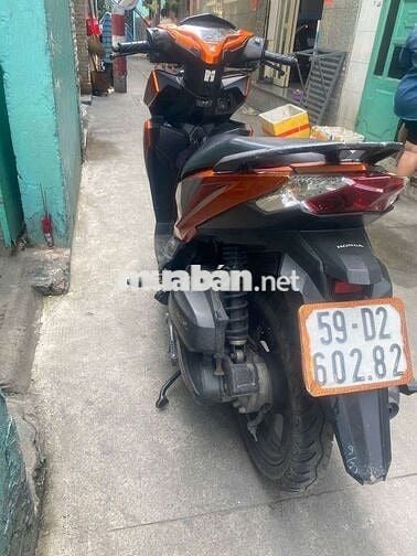 Xe nhà bán vairo 125 mẩu cũ 2018 ,chính chủ