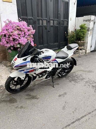 Bán Suzuki rsx 150 biển 77 giấy tờ đầy đủ