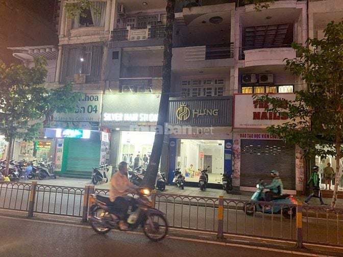 Cho thuê nhà mặt tiền Trần Quang Khải, P.Tân Định, Q.1 giá 50tr