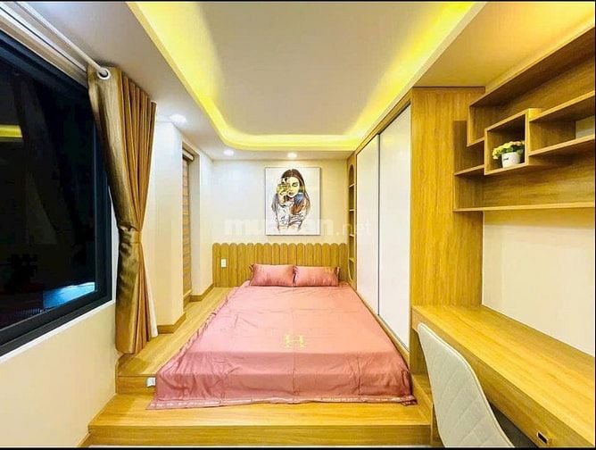 Cô Hà đi nước ngoài nên bán nhà Trần Văn Dư Tân Bình Giá 2.6 tỷ