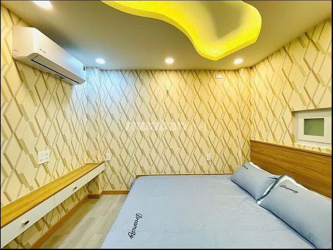 Cô Hà đi nước ngoài nên bán nhà Trần Văn Dư Tân Bình Giá 2.6 tỷ