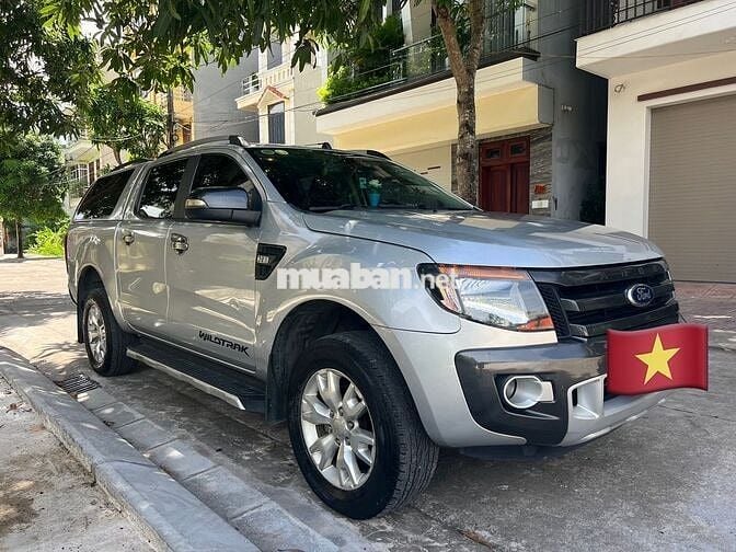 Ford Ranger 2015 Wildtrak 3.2L 4x4 AT - 220000 km
