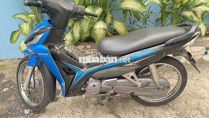 Bán xe Honda wave RSX Fi 110 2017 màu xanh đen