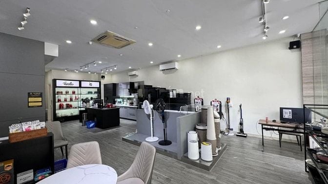 Siêu Phẩm, 340tr/m2 BÁN NHÀ MẶT PHỐ KHUẤT DUY TIẾN TX: 196m2, MT 20m 