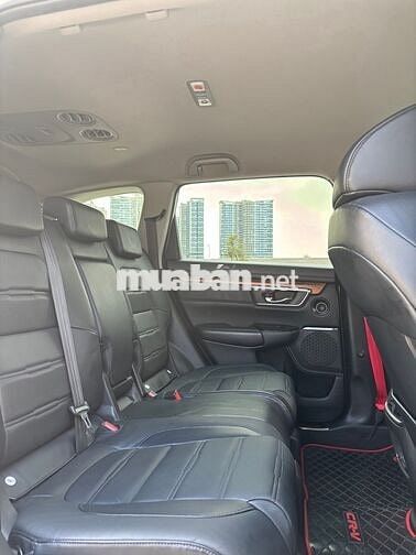 Honda CR-V 8.2 vạn km Model 2020 nhập Thái 1 chủ