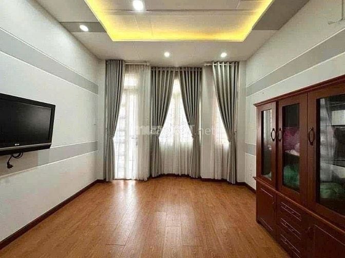 Bán nhà hẻm 6m 48m2 giá 3tỷ150tr đường Lê Trực, P7, Bình Thạnh. SHR