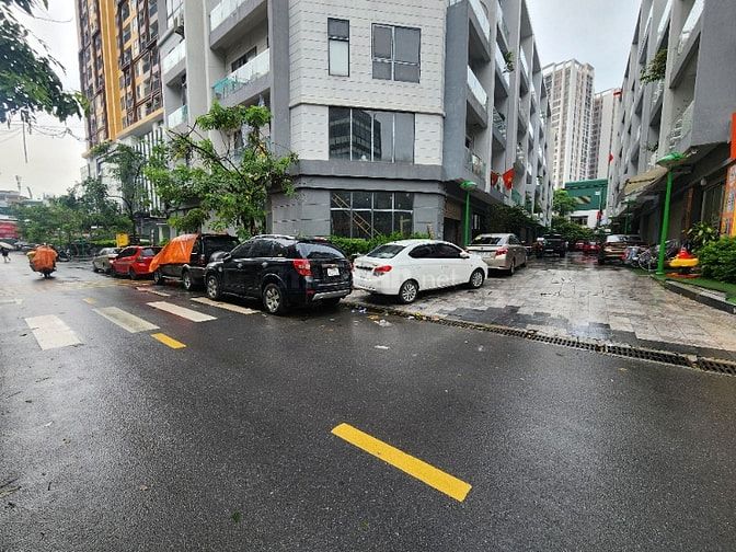 24 TỶ CÓ NHÀ PHÂN LÔ 6 TẦNG THANG MÁY XÂY MỚI KHU ĐÔ THỊ ĐỊNH CÔNG.