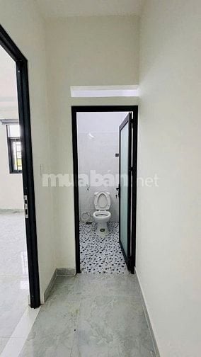 Nhà chính chủ hẻm oto thông thoáng