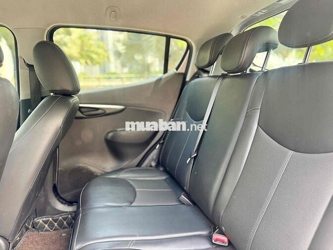Vinfast Fadil Base 2021