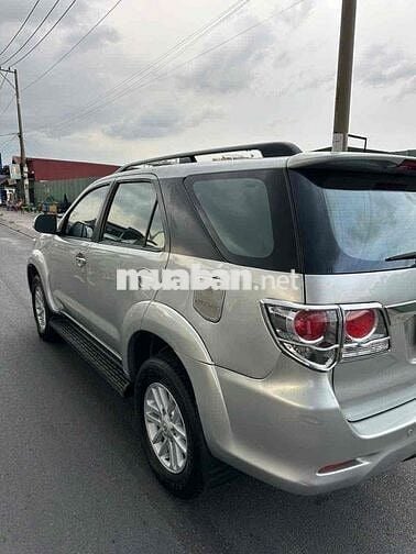Toyota Fortuner 2013 2.7V mới xuất sắc giá cực rẻ