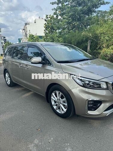 Kia Sedona 2019 2.2 DAT Luxury - 48000 km