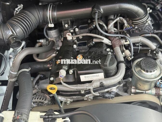 Toyota Innova Venturer 2.0 AT 2022