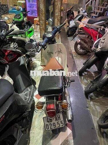 xe cub50cc lâu ngày k đi cần bán nhanh
