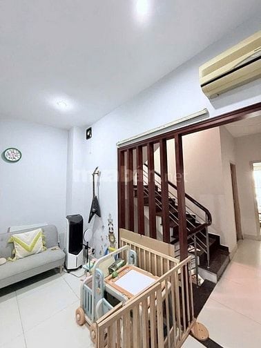 2TỶ250 CÓ NGAY NHÀ HẺM NƠ TRANG LONG