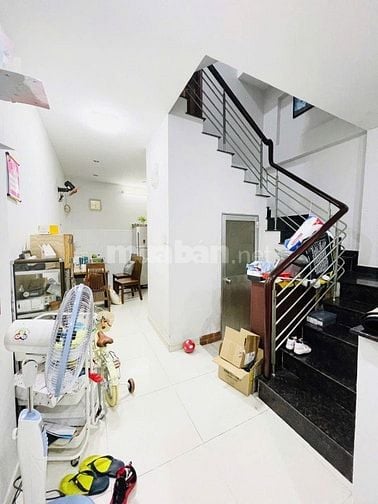 2TỶ250 CÓ NGAY NHÀ HẺM NƠ TRANG LONG