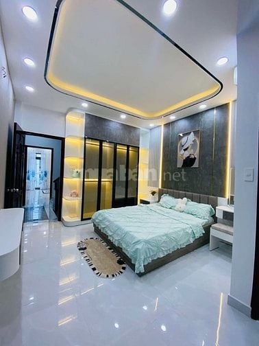 NHÀ MỚI Ở NGAY 4 TẦNG MỚI ĐẸP FULL NỘI THẤT.